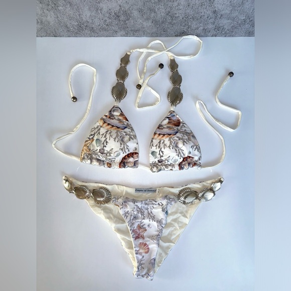 Empire Of Summer Shell Embellished Bikini - Beach Chic Look - Picture 3 of 7